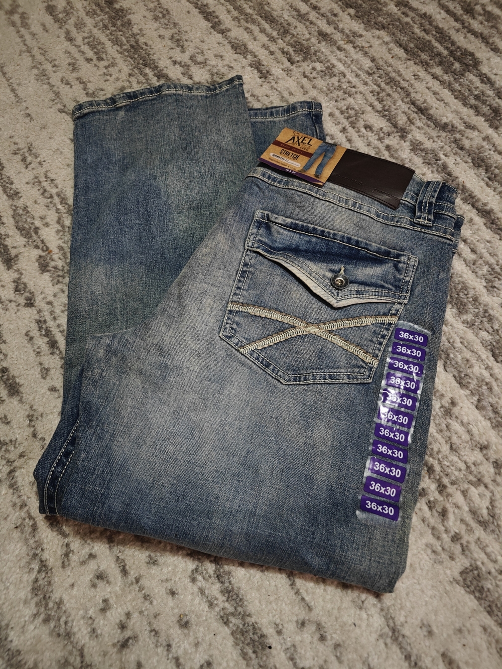 AXEL Classic Straight Men's Jeans in Faded Blue - 36x30